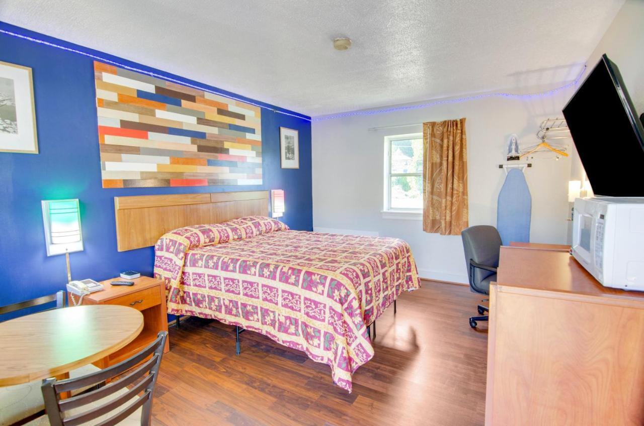 Scottish Inns Collinsville - Martinsville المظهر الخارجي الصورة