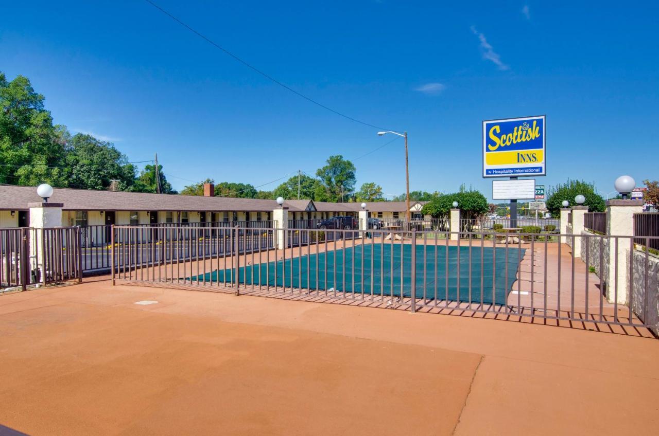 Scottish Inns Collinsville - Martinsville المظهر الخارجي الصورة